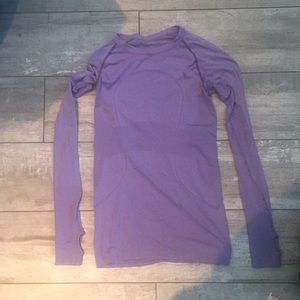 Lululemon athletic top